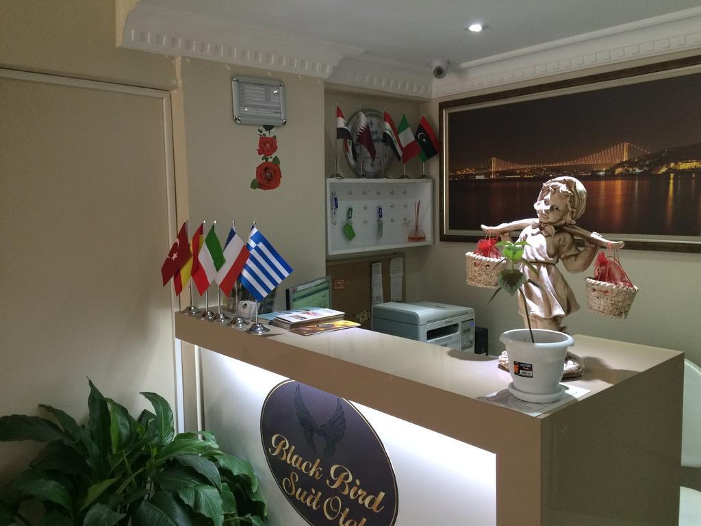Black Bird Suite Hotel Istanbul Bagian luar foto