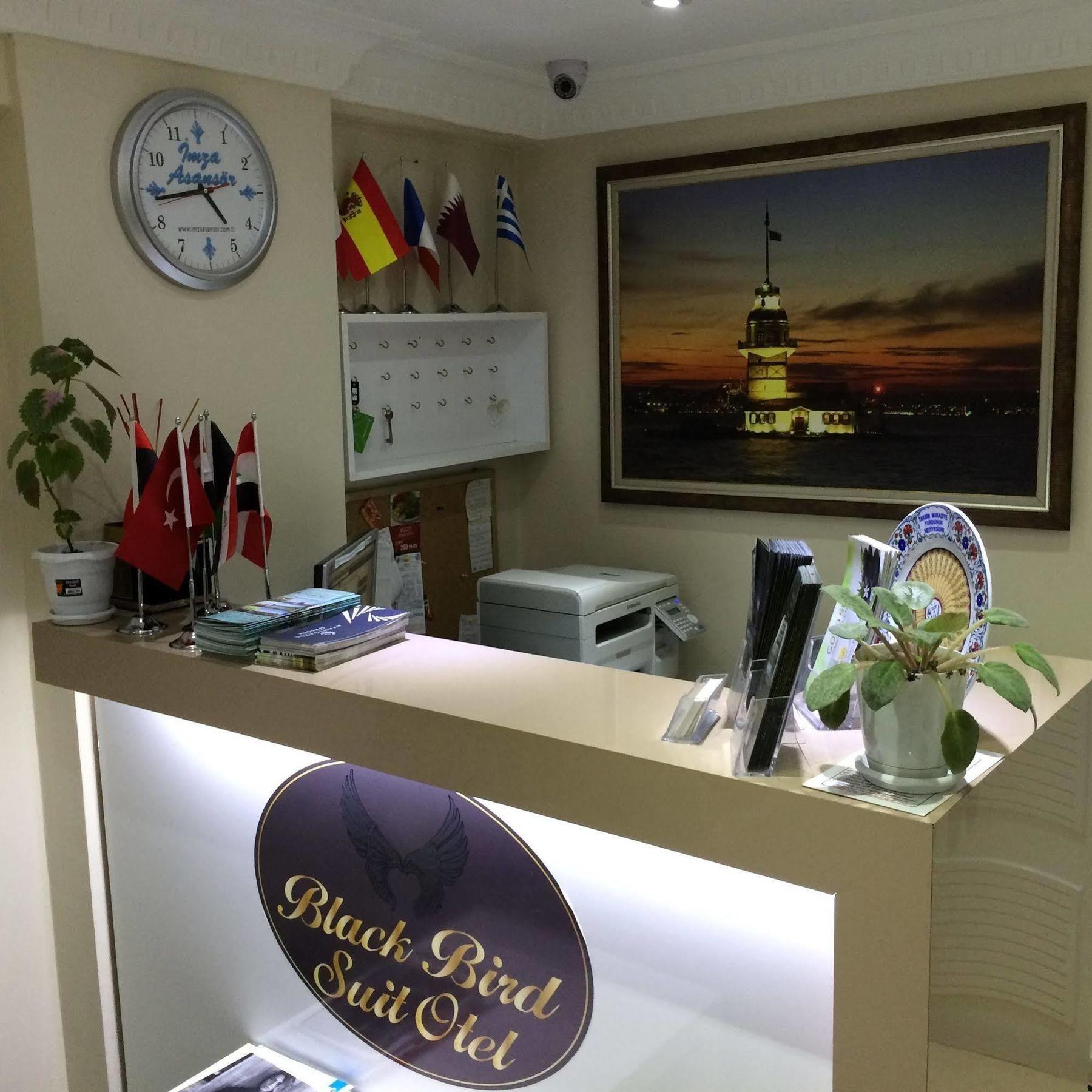Black Bird Suite Hotel Istanbul Bagian luar foto