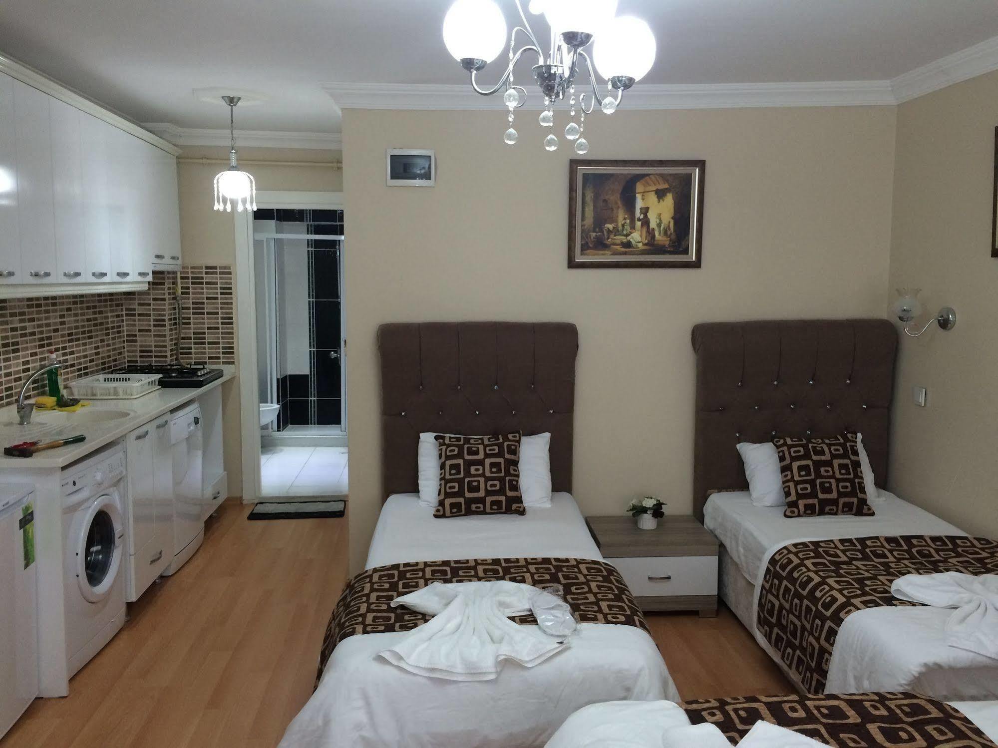 Black Bird Suite Hotel Istanbul Bagian luar foto