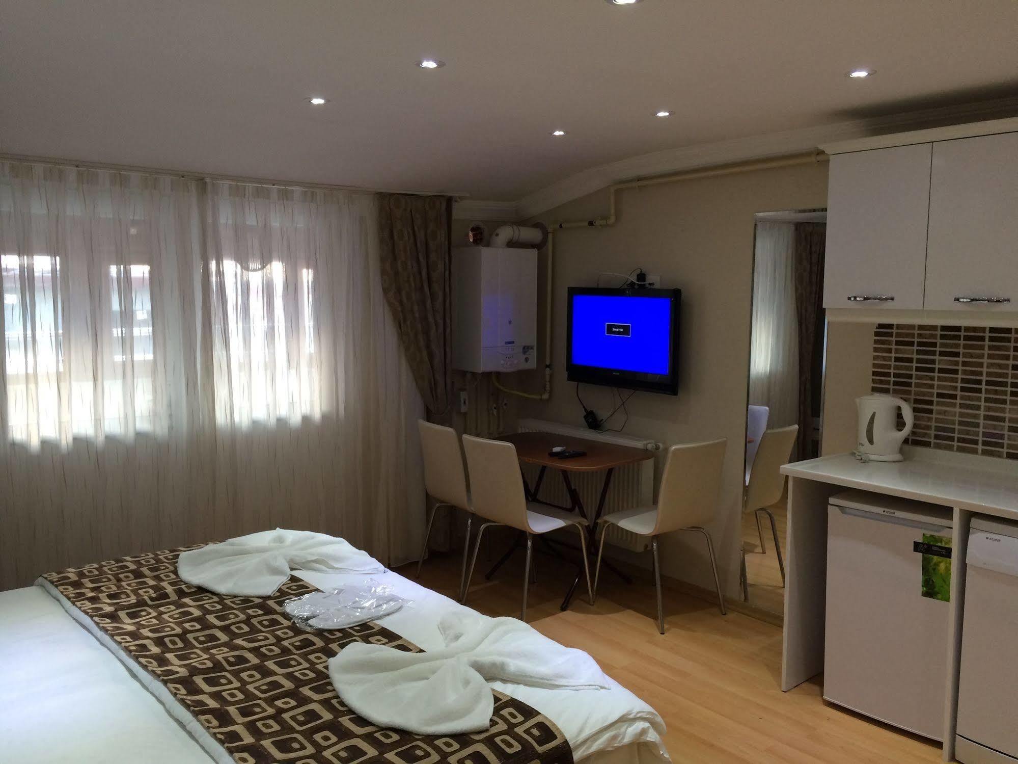 Black Bird Suite Hotel Istanbul Bagian luar foto